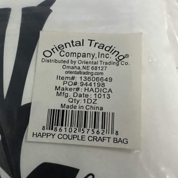 18 HAPPY CoUPLE Welcome To Our WEDDING Kraft Party Favor GIFT BAGS 9" x 7.5" - Picture 6 of 6